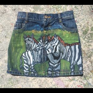 SOLD SOLD. :::::: Hand painted Old Navy skirt